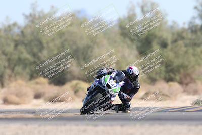 media/Nov-02-2025-CVMA (Sun) [[337aff29ab]]/Race 8-Formula Lightweight Twins Shootout/